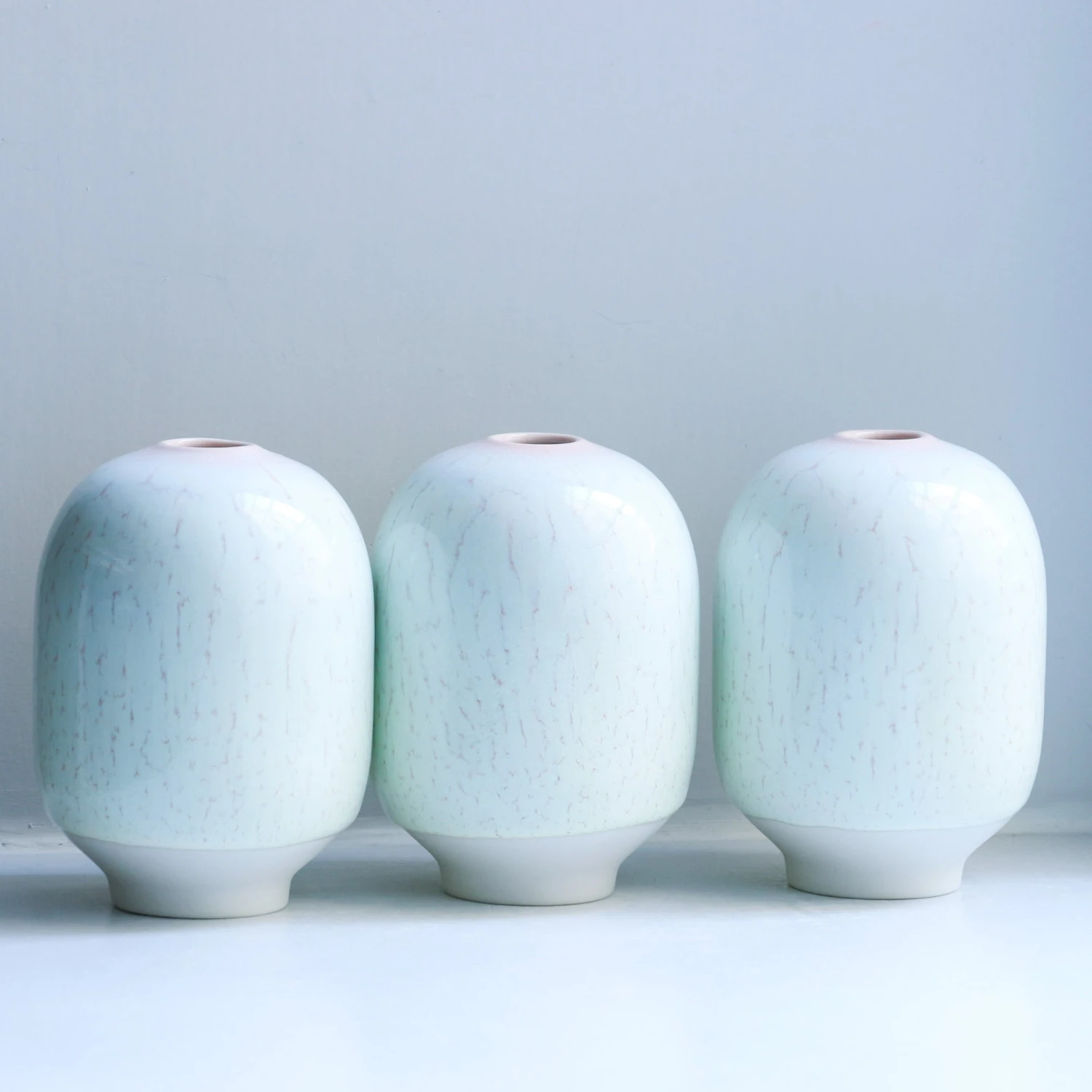 Hana Vase - Small(Hana Vase Small) 2 Hana Vase - Small(Hana Vase Small) - Image 2