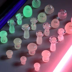 GLOW Crystal Blob Group(Glow Crystal Blob Group) 12 GLOW Crystal Blob Group(Glow Crystal Blob Group) -Arhoj IMG 810621 3