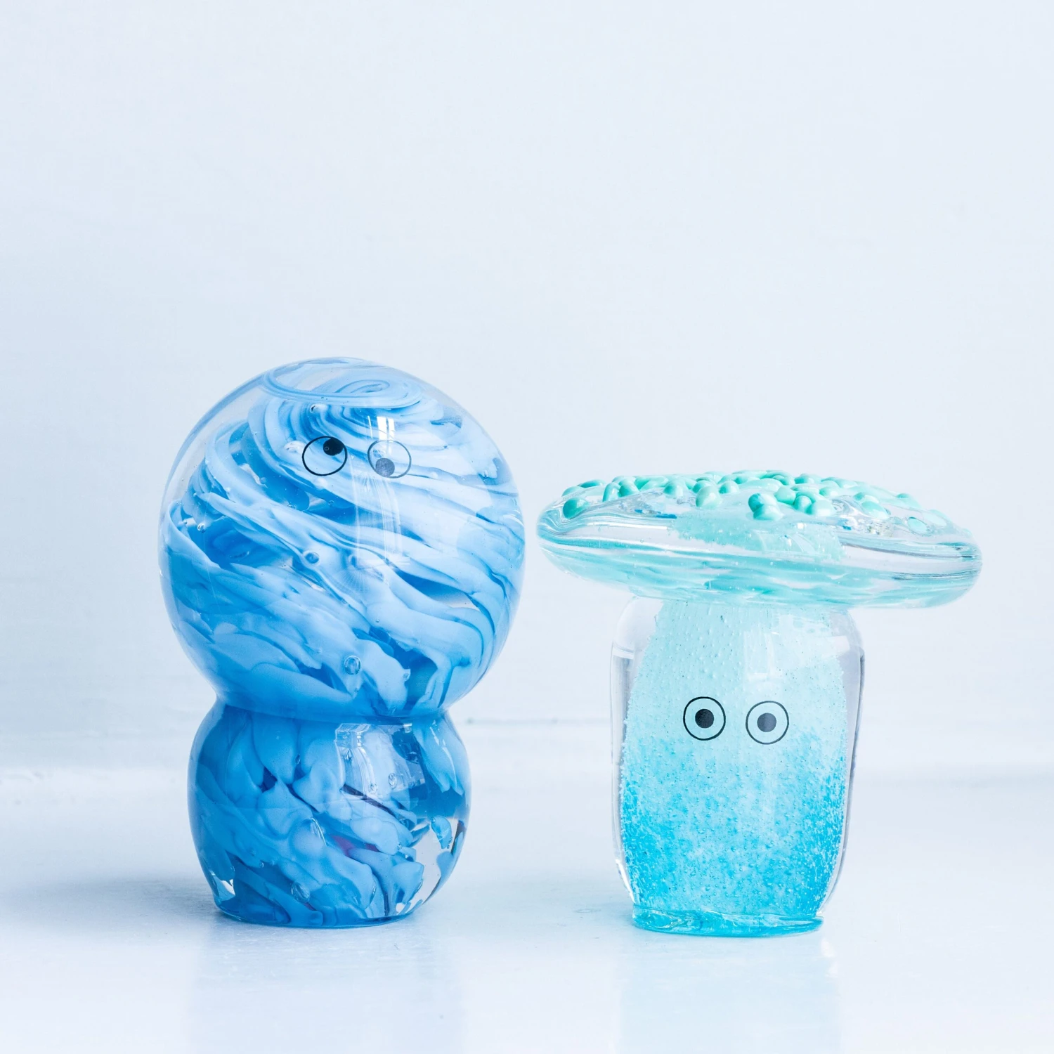 Crystal Blob Group(Crystal Blob Group 975) 1 Crystal Blob Group(Crystal Blob Group 975)