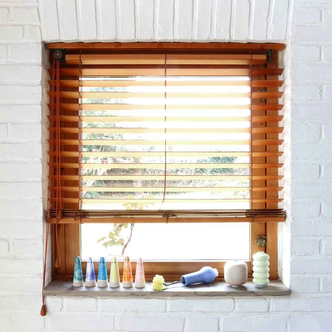 Hana Vase - Small(Hana Vase Small Kiku Red Raspberry Sherbert) 7 Hana Vase - Small(Hana Vase Small Kiku Red Raspberry Sherbert) - Image 7