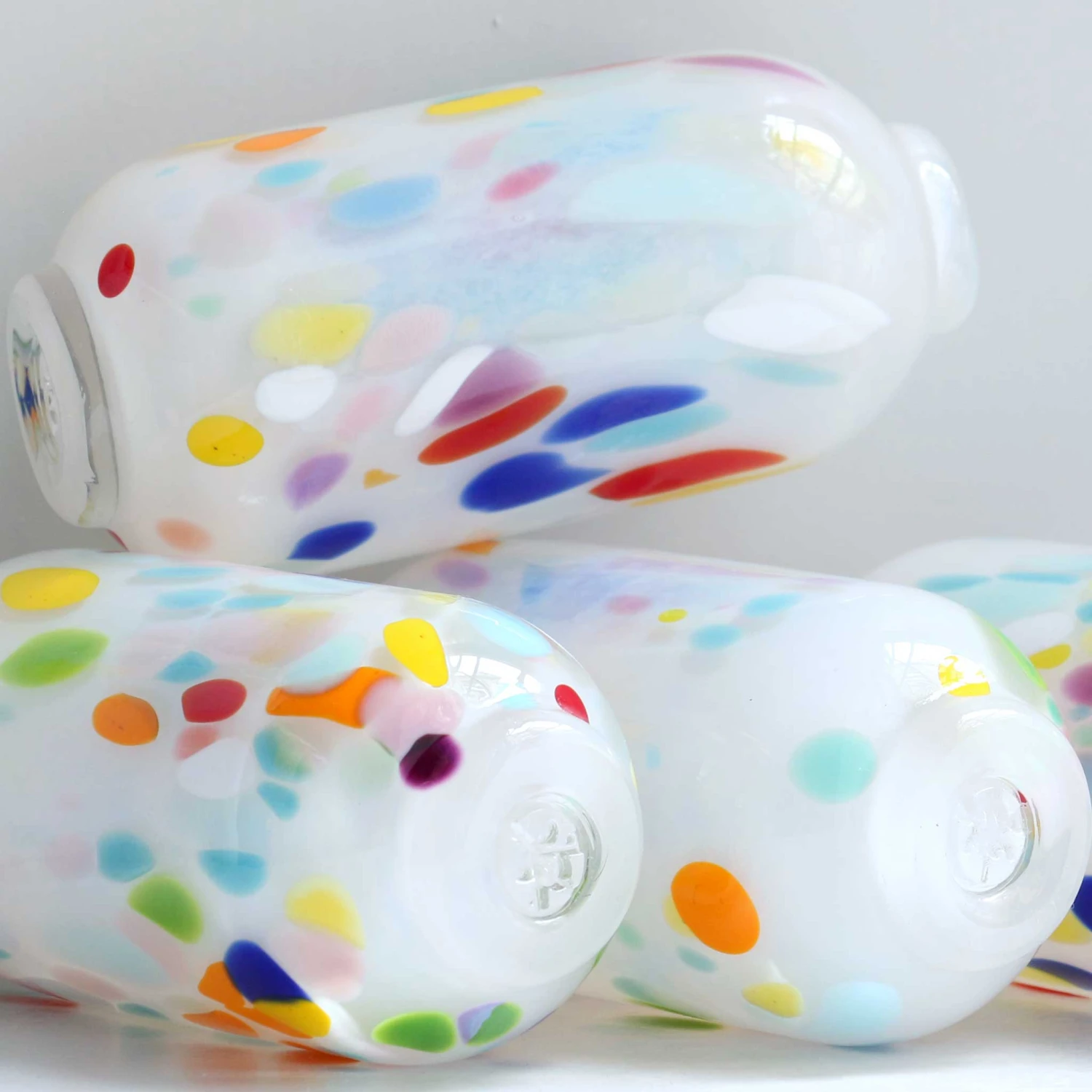 Mini Bing Vase(Mini Bing Vase White Party Mix) 4 Mini Bing Vase(Mini Bing Vase White Party Mix) - Image 4