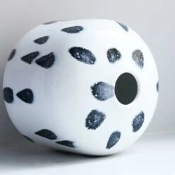 Hana Vase - Large(Hana Vase Large Ume Spot) -Arhoj umeL spot 2